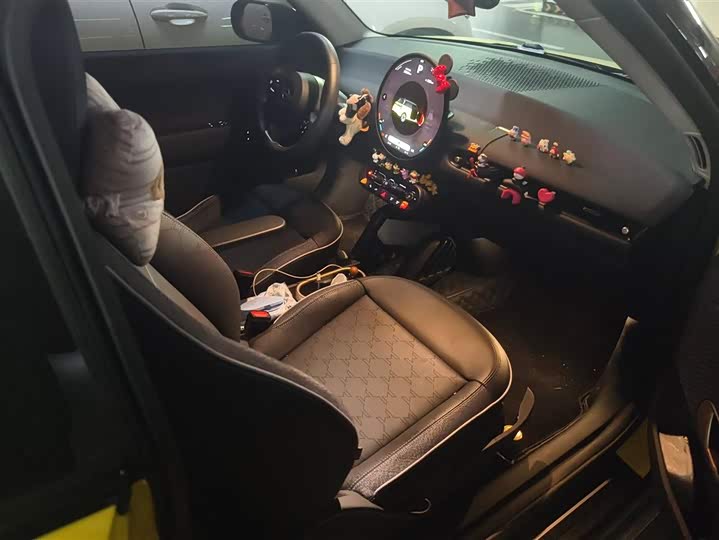 Фото 8 - Mini Cooper