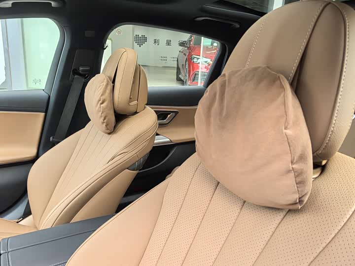 Фото 7 - Mercedes-Benz E-Class Hybrid