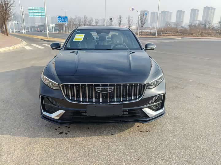 Фото 2 - Geely Preface