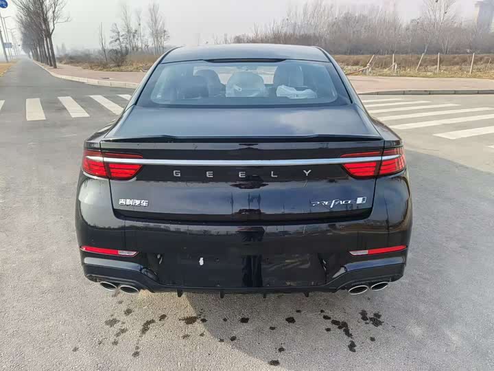 Фото 8 - Geely Preface