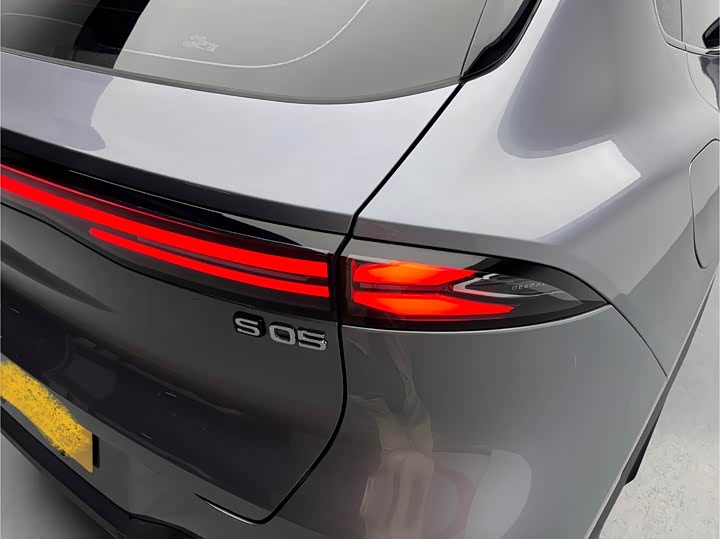 Фото 8 - Changan Deepal S05