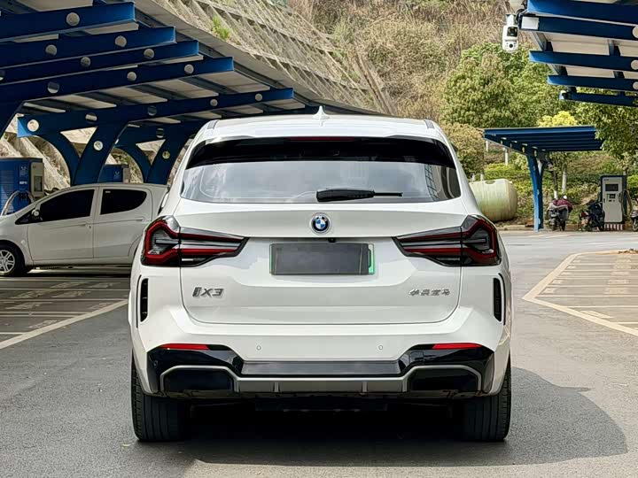 Фото 5 - BMW iX3