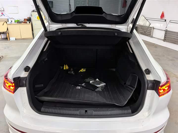 Фото 4 - Bestune B70