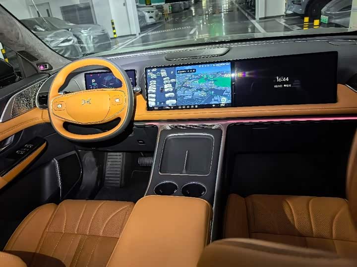 Фото 5 - XPeng G9