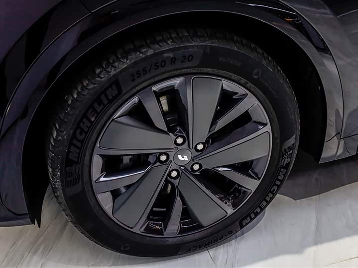 Photo 6 - LiXiang L7