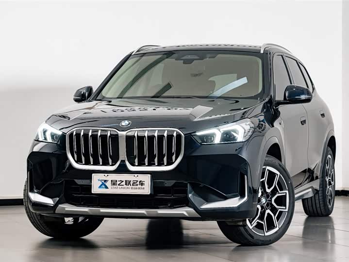 Фото 2 - BMW X1