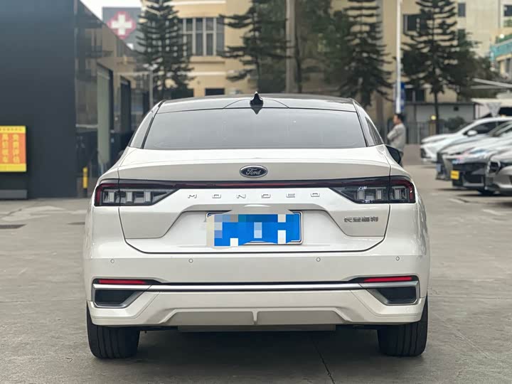 Фото 6 - Ford Mondeo