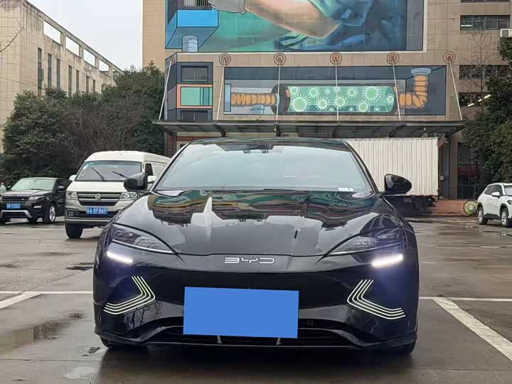 Фото 2 - BYD Seal