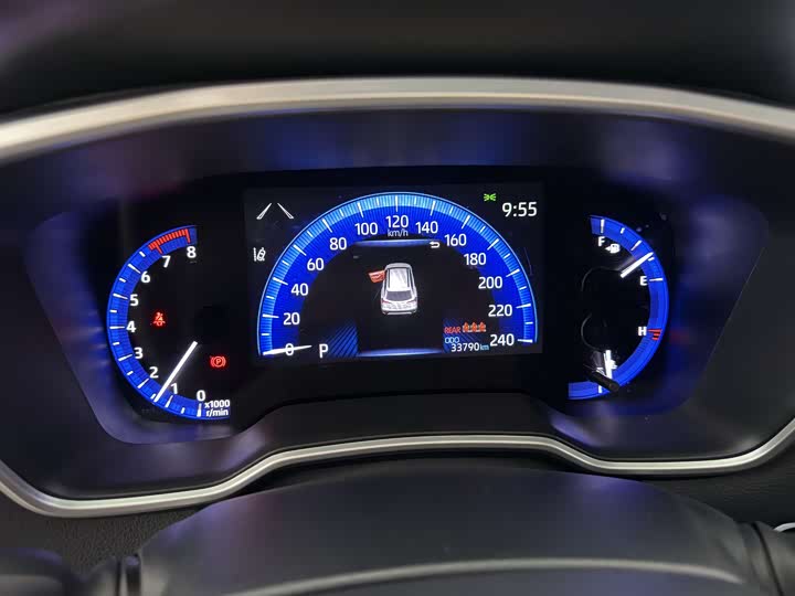 Фото 8 - Toyota Corolla Cross