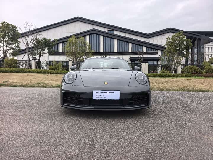 Фото 2 - Porsche 911