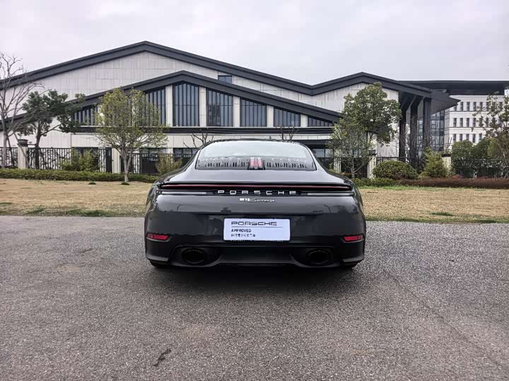 Фото 5 - Porsche 911