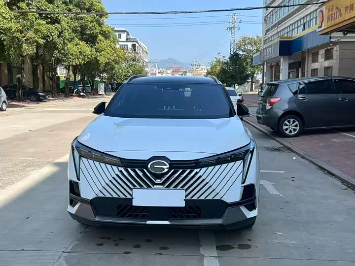 Photo 2 - GAC Trumpchi Emkoo