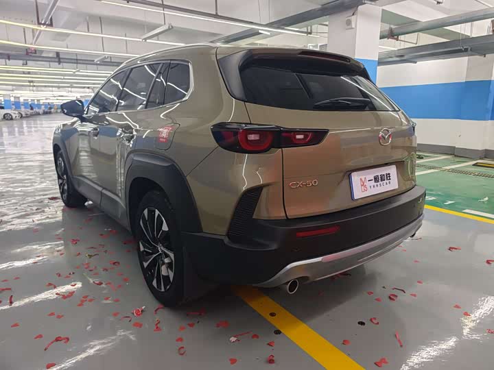 Фото 4 - Mazda CX-50