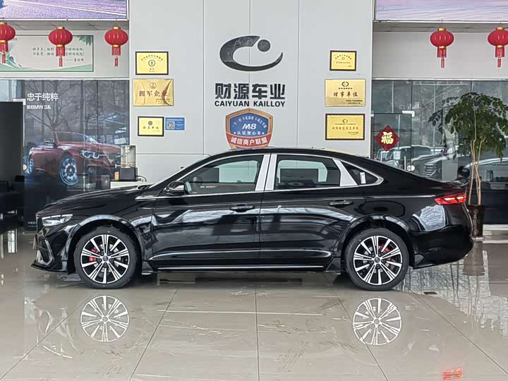 Фото 3 - Geely Preface