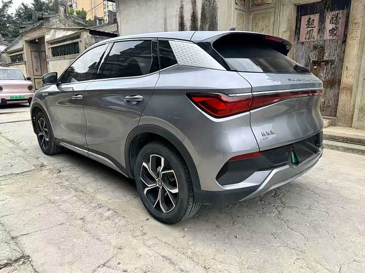 Фото 4 - BYD Yuan Plus