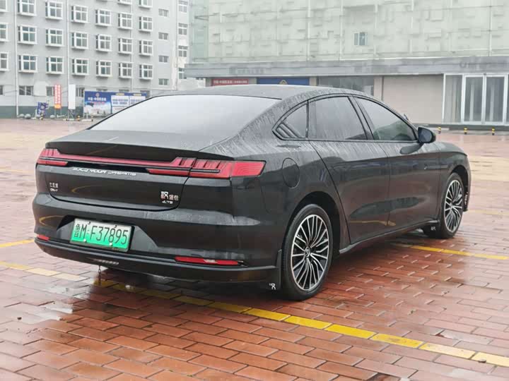 Фото 5 - BYD Han