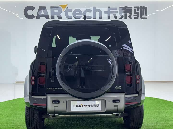 Фото 4 - Land Rover Defender