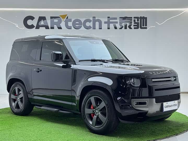 Фото 7 - Land Rover Defender