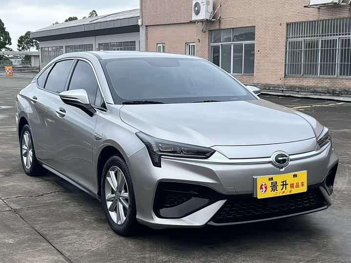 Фото 2 - GAC Aion S