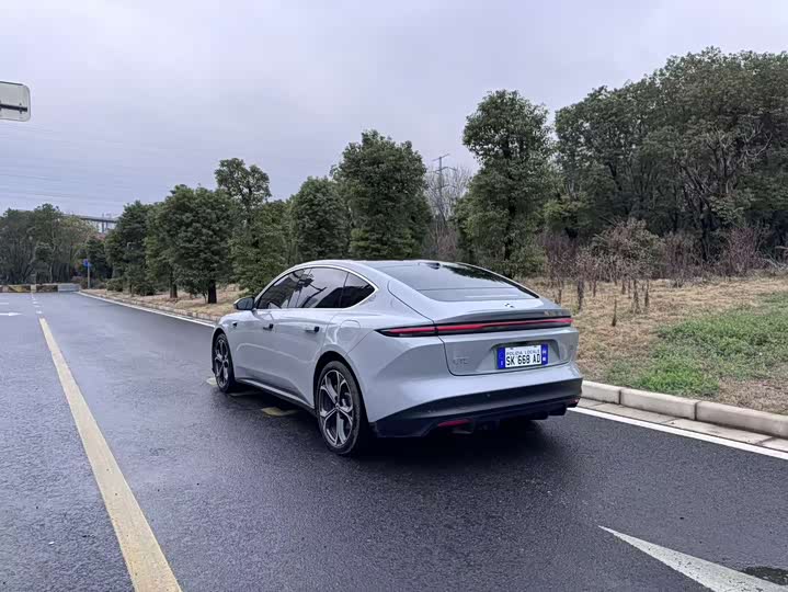 Фото 6 - Nio ET5