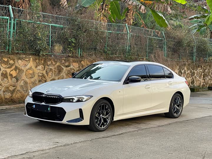 Фото 1 - BMW 3 Series