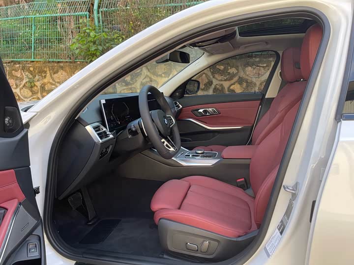 Фото 4 - BMW 3 Series