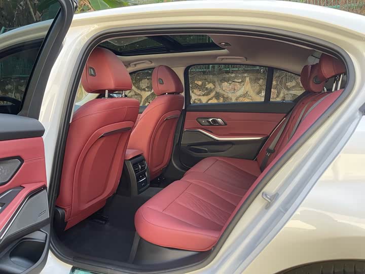 Фото 6 - BMW 3 Series