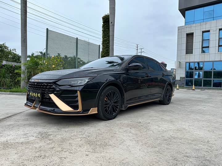 Фото 1 - Dongfeng Aeolus Yixuan Max