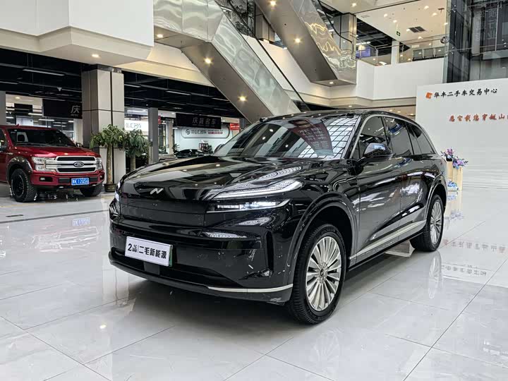 Фото 1 - Nio Onvo L90