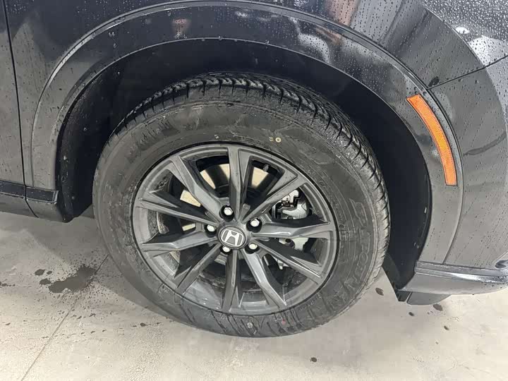 Фото 2 - Honda CR-V