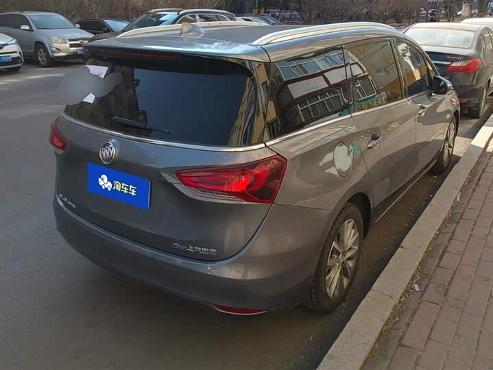 Фото 3 - Buick GL6