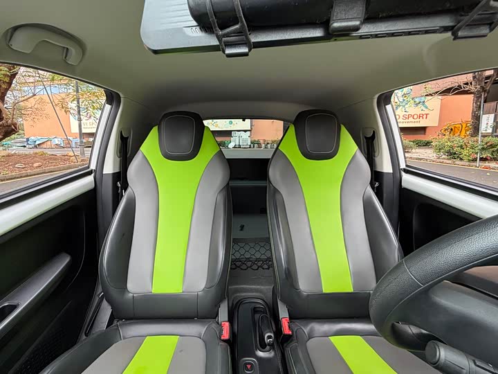 Фото 8 - Roewe Clever