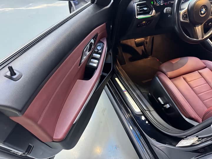 Фото 4 - BMW 3 Series