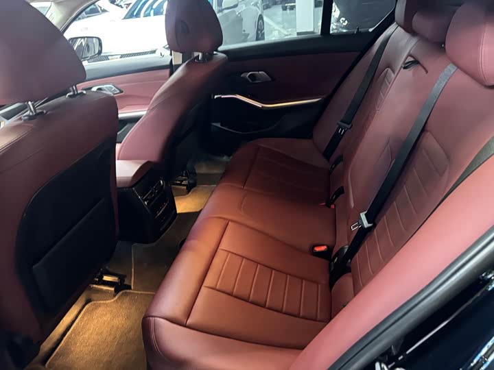 Фото 6 - BMW 3 Series