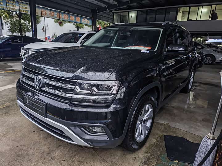 Фото 1 - Volkswagen Teramont Pro