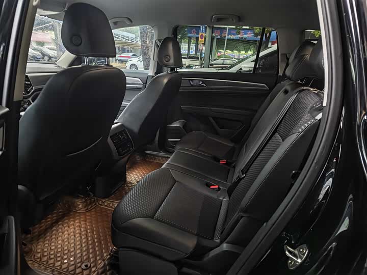 Фото 7 - Volkswagen Teramont Pro