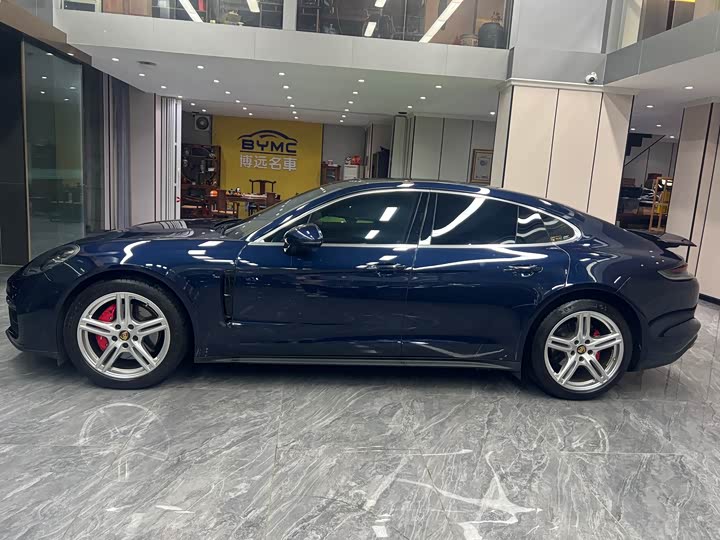 Фото 6 - Porsche Panamera