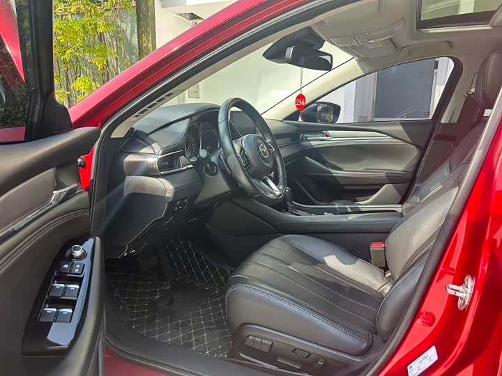 Фото 4 - Mazda Atenza