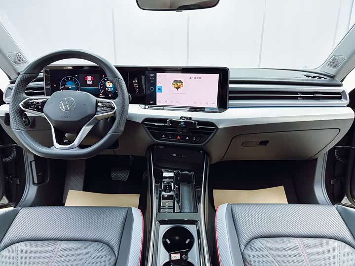 Фото 7 - Volkswagen Lamando L