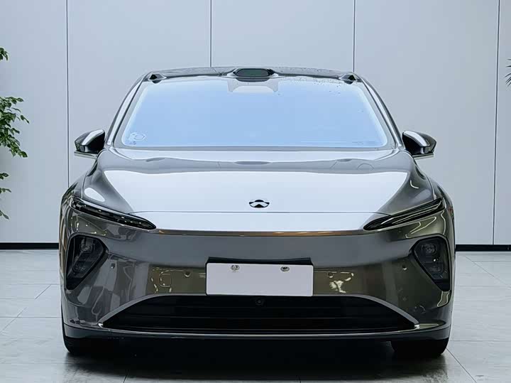 Фото 2 - Nio ET7