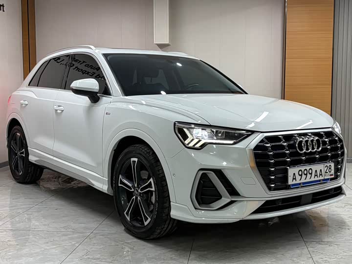 Фото 3 - Audi Q3