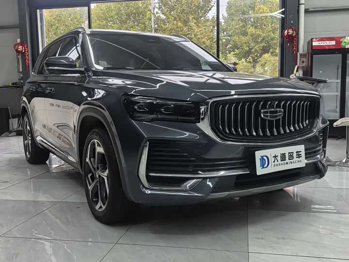 Фото 3 - Geely Monjaro