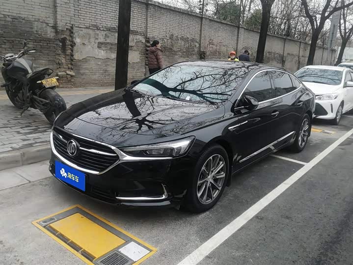 Фото 1 - Buick LaCrosse