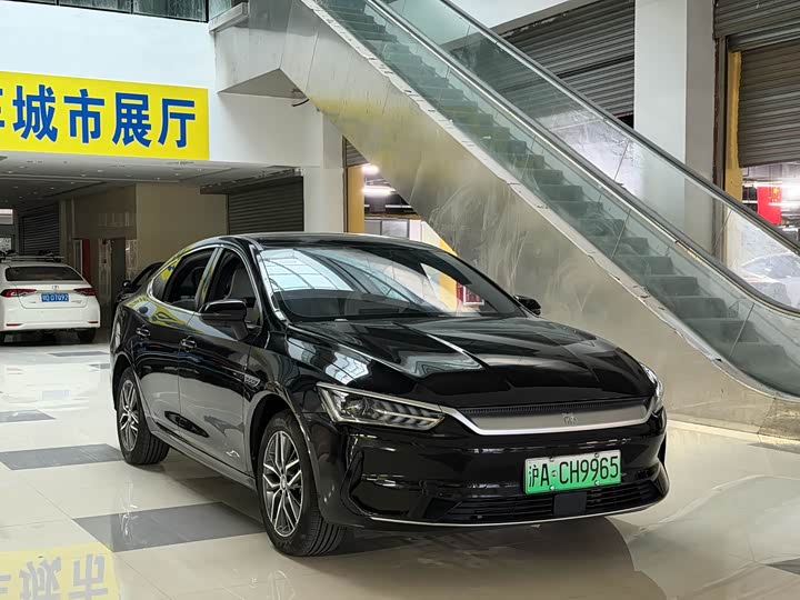 Фото 3 - BYD Qin Plus