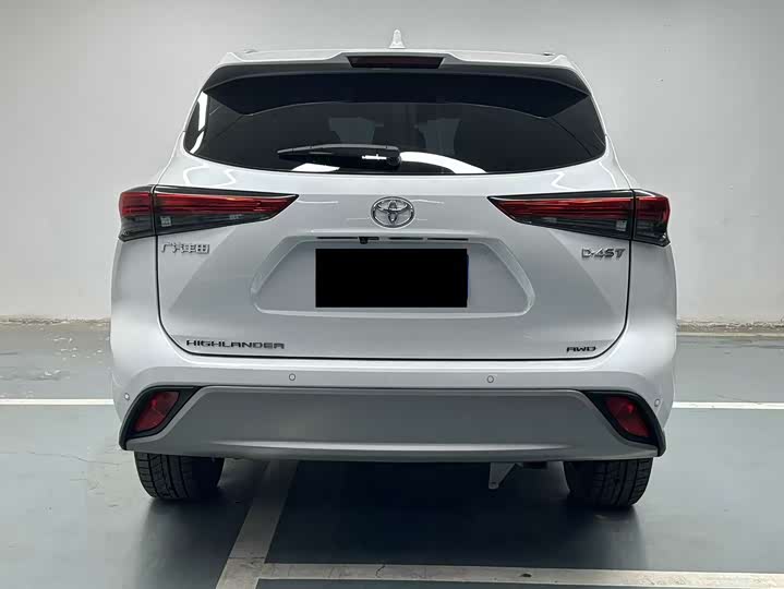 Фото 7 - Toyota Highlander