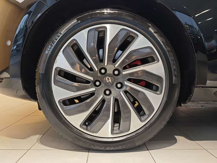 Фото 5 - Aito M5