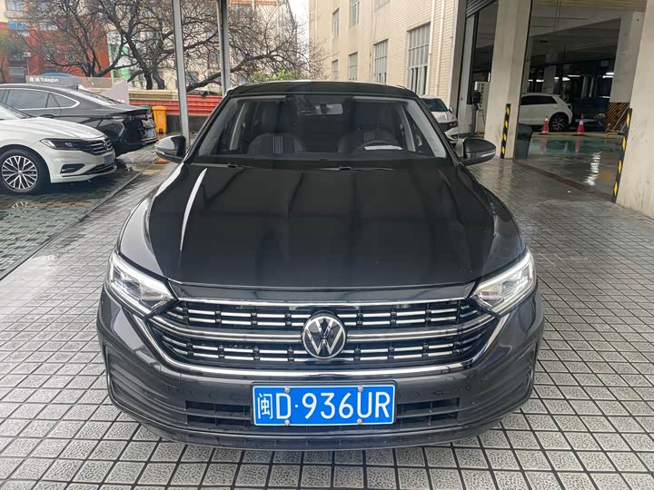 Фото 2 - Volkswagen Sagitar L