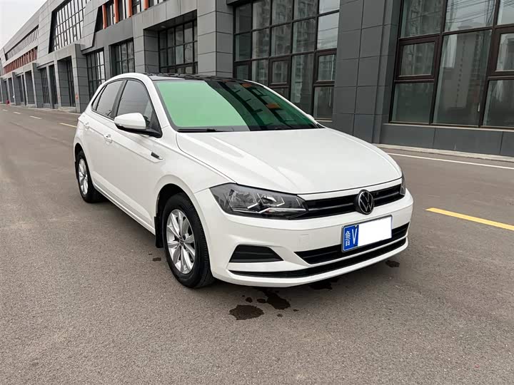 Фото 3 - Volkswagen Polo