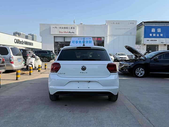 Фото 7 - Volkswagen Polo