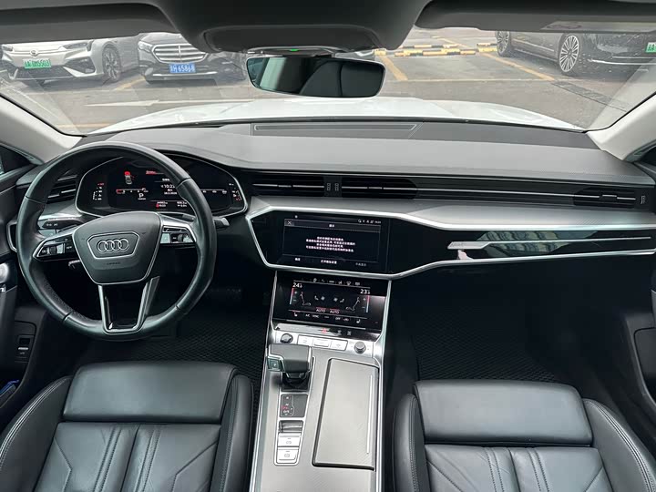 Фото 5 - Audi A7